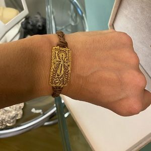 Gorgeous leather cross bracelet